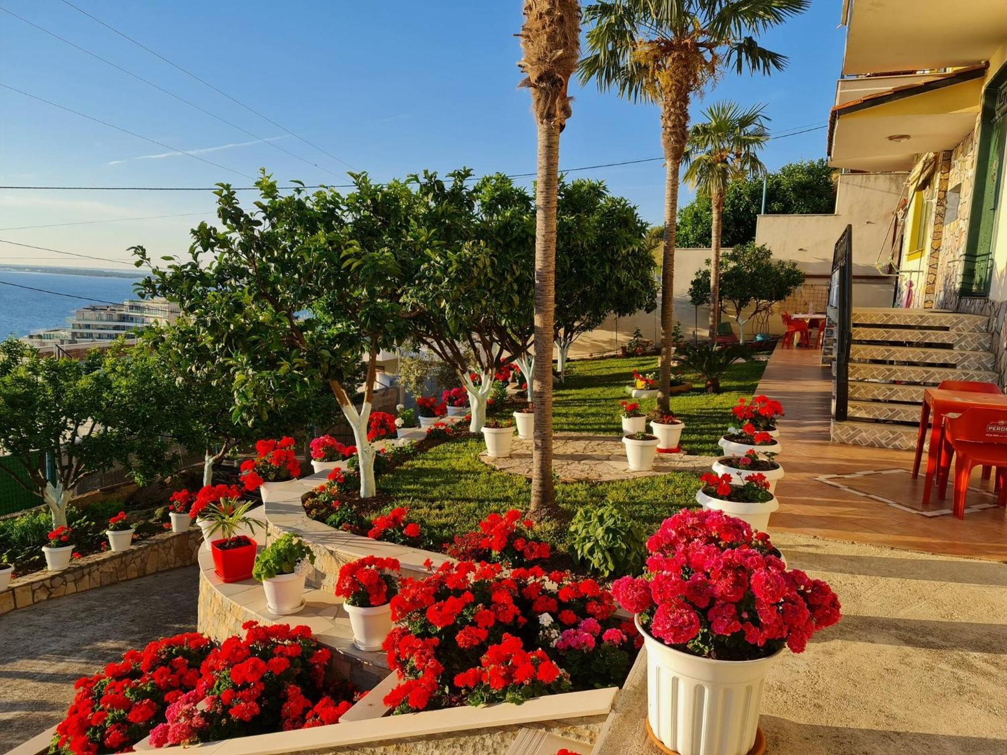 Villa Meminaj Vlore